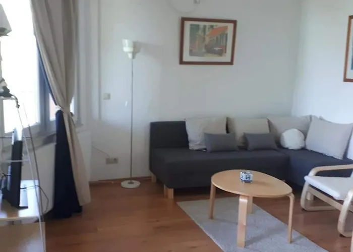 Galerius Aranypart Apartament